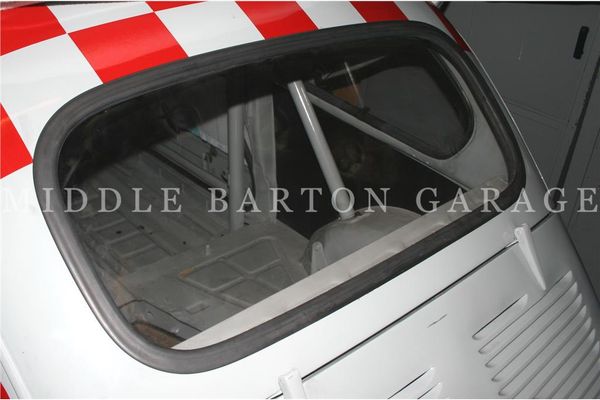 REAR SCREEN SEAL 600/D/770	